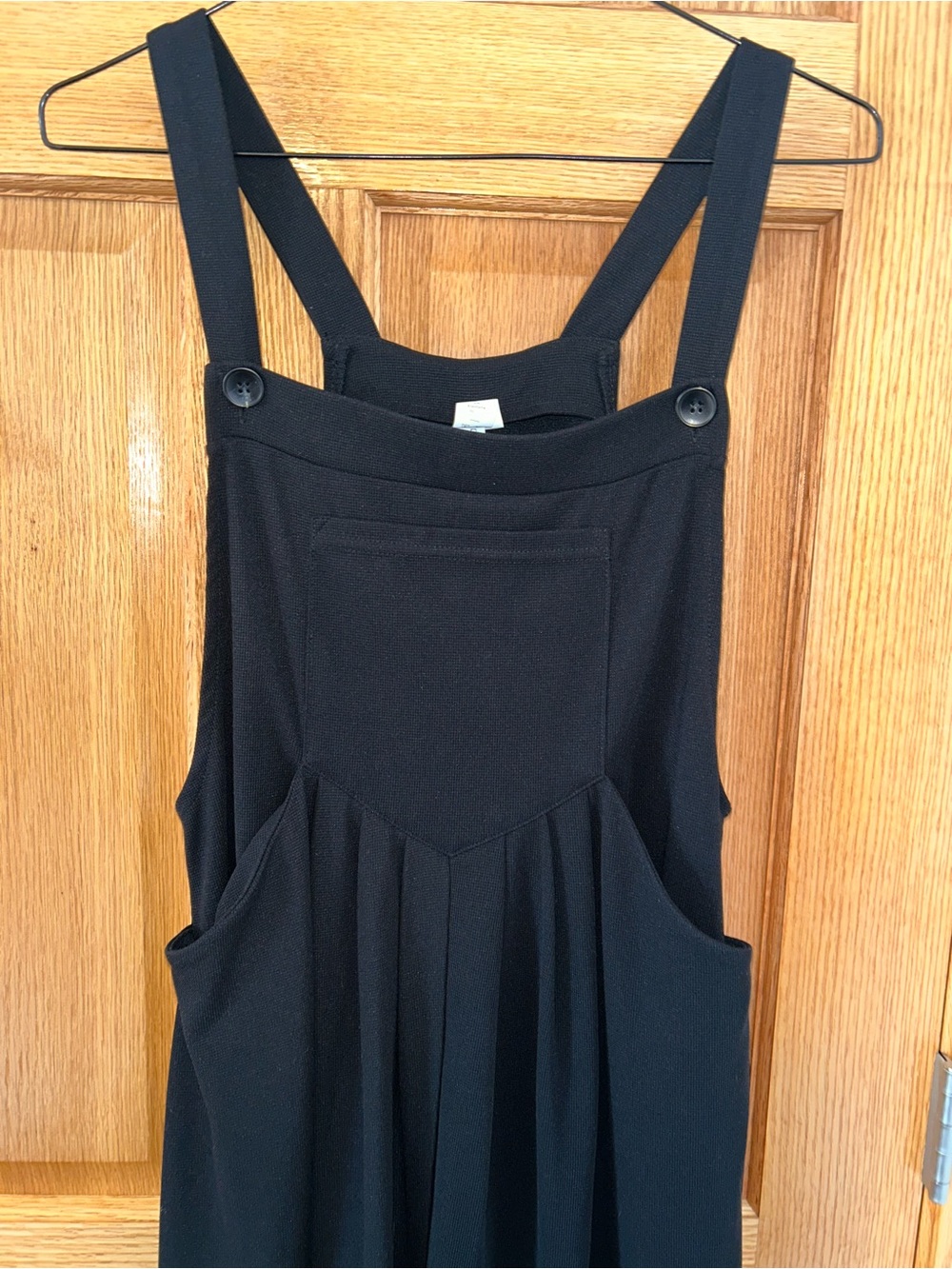 HALARA Black Sleeveless Pinafore Jumpsuit